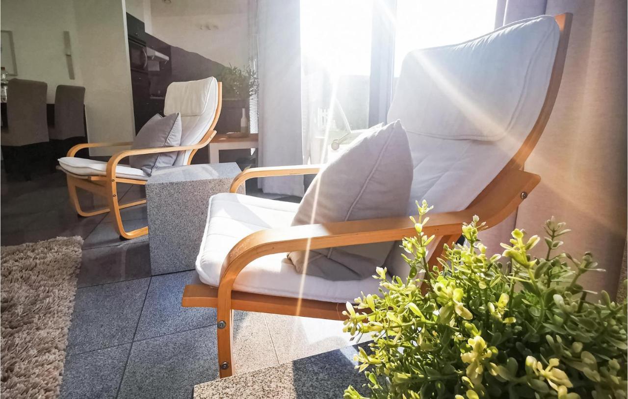 2 Bedroom Gorgeous Home In Lemmer Exterior foto